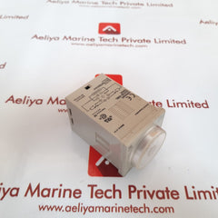 Omron h3cr-h8l timer relay 