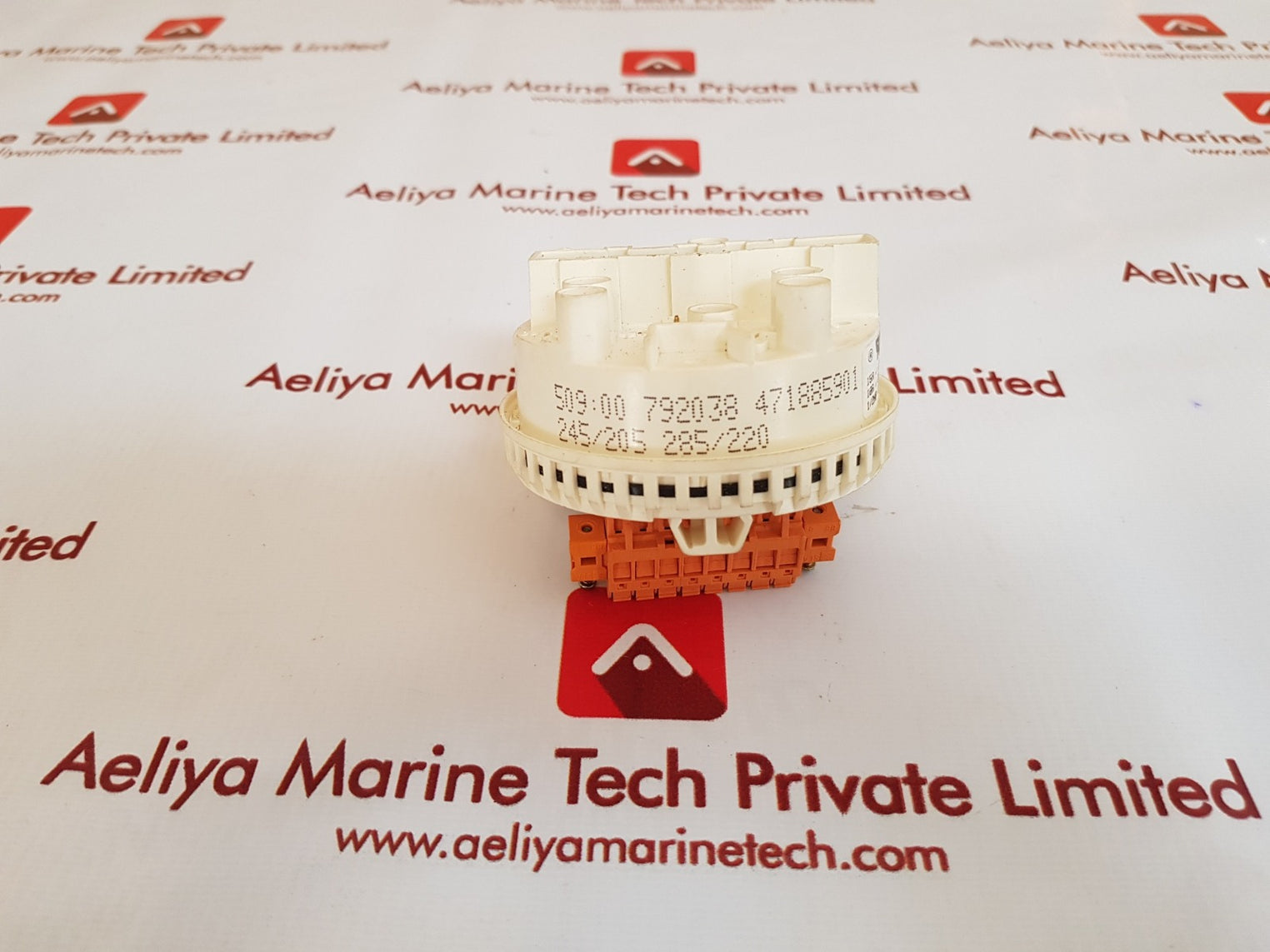 792 792038 471885901