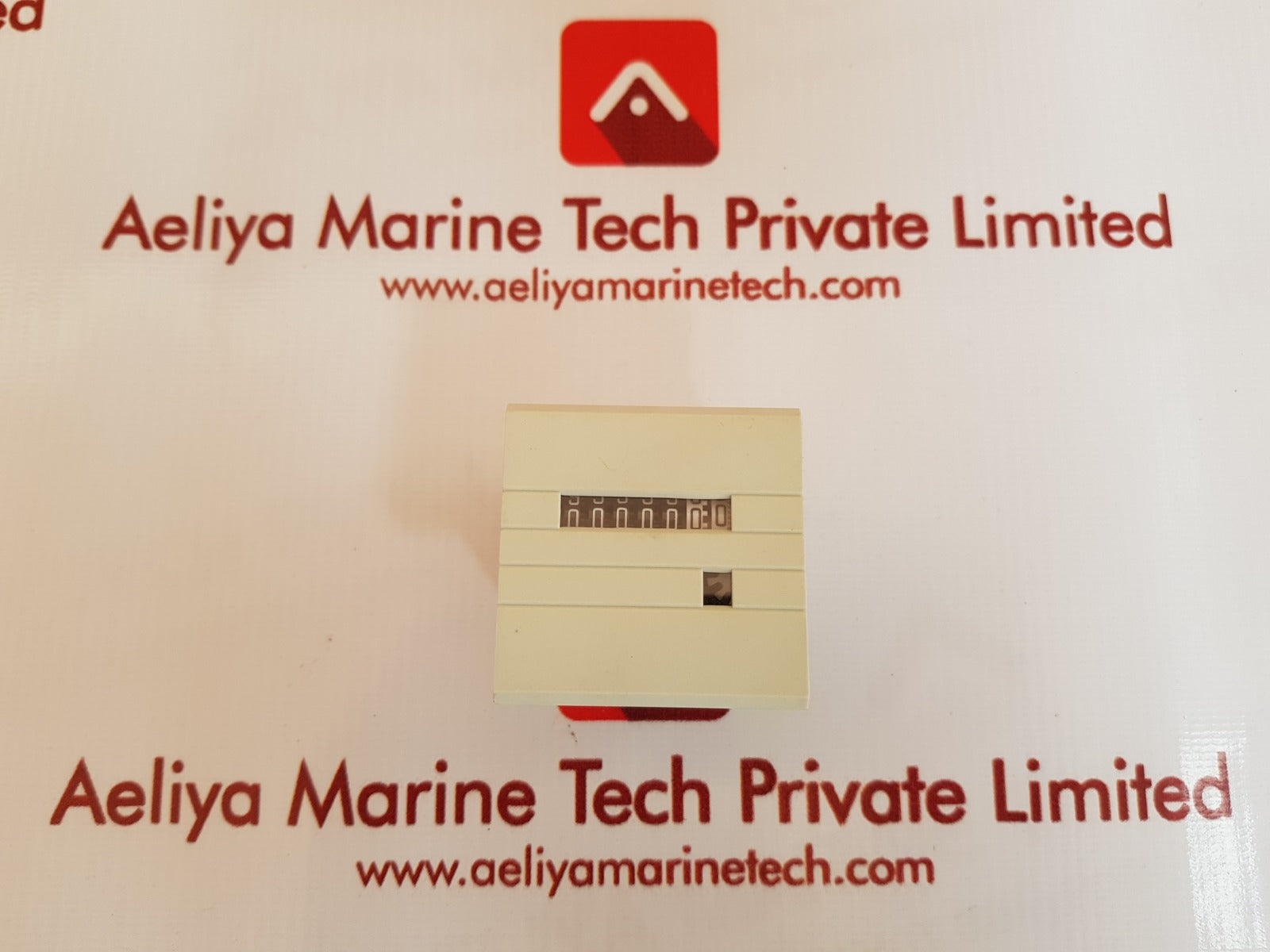 Hour meter hm142 