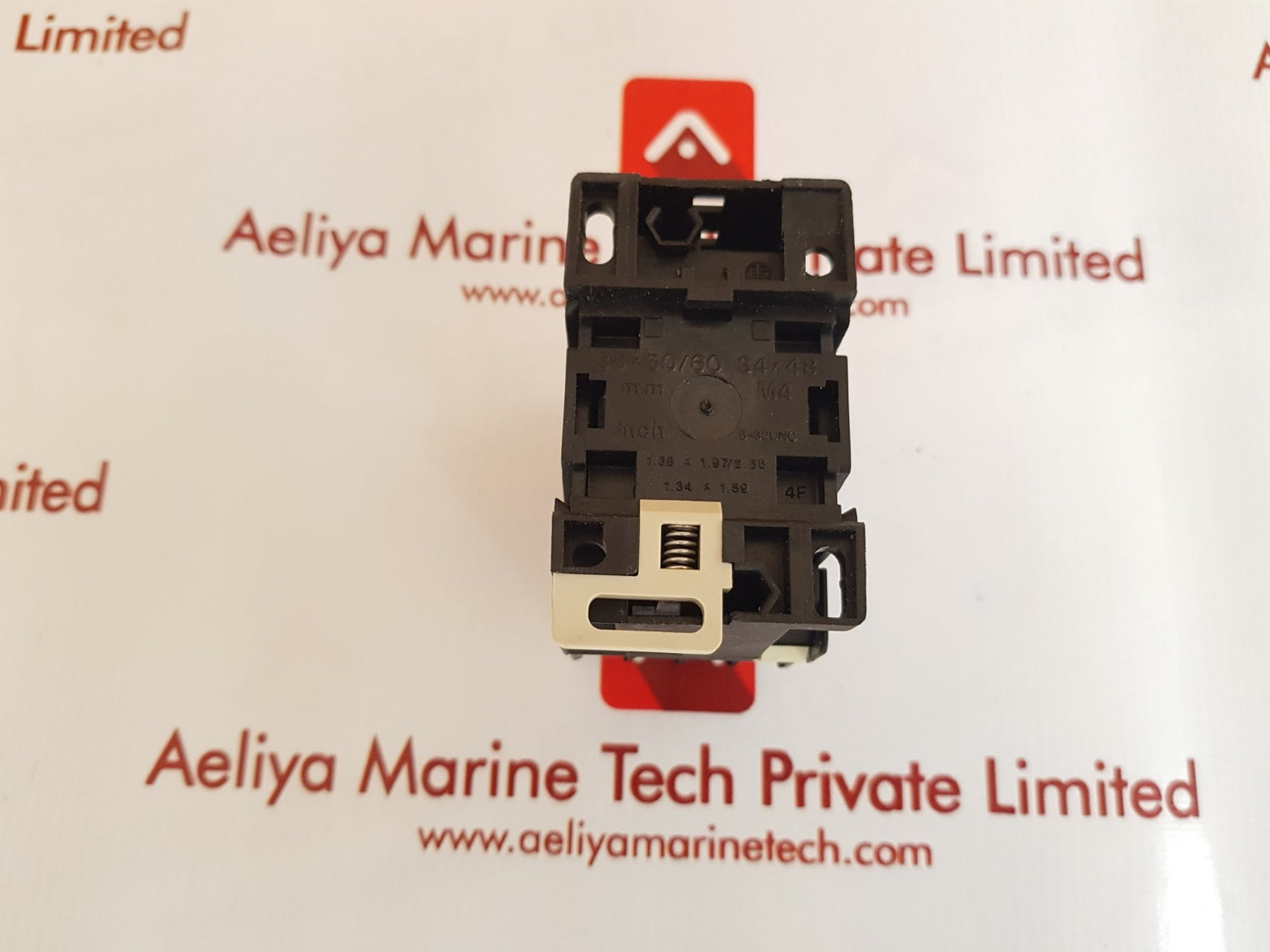 Telemecanique ca2 dn40m7 control relay New