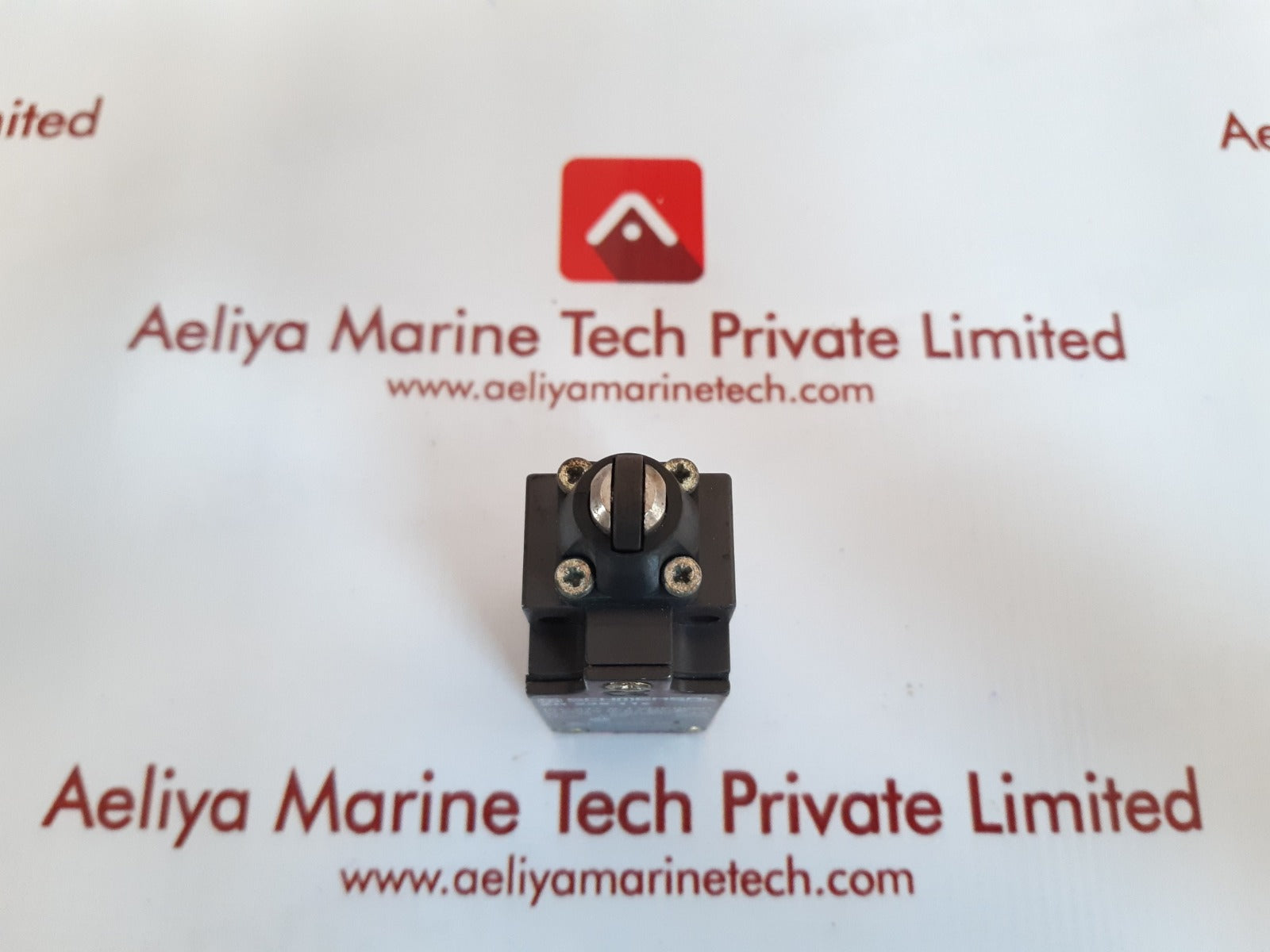 Schmersal zr 235-11z limit switch
