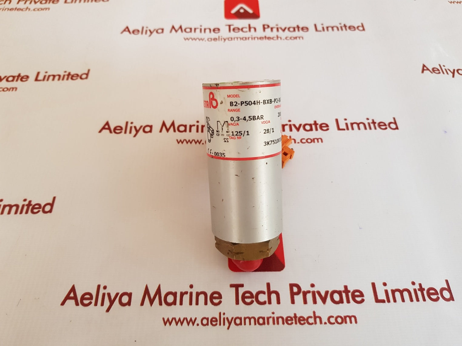 Beta b2-p504h-bxb-p2-bg-x1 pressure & temperature switche