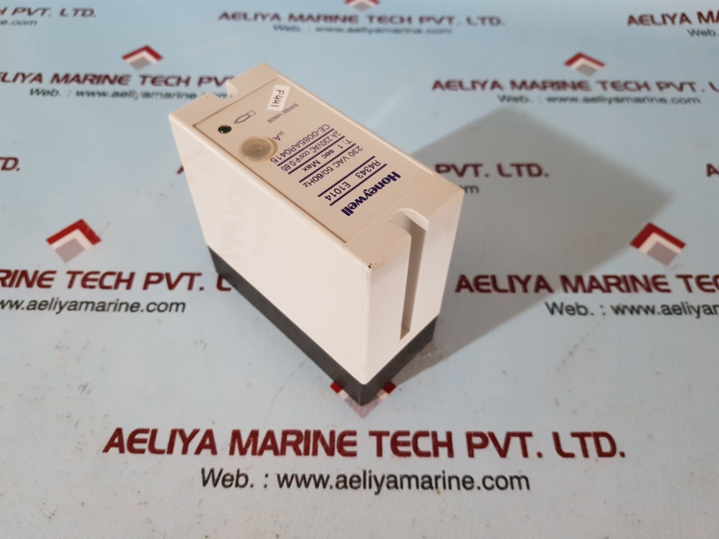 Honeywell r4343 e1014 flame relay 