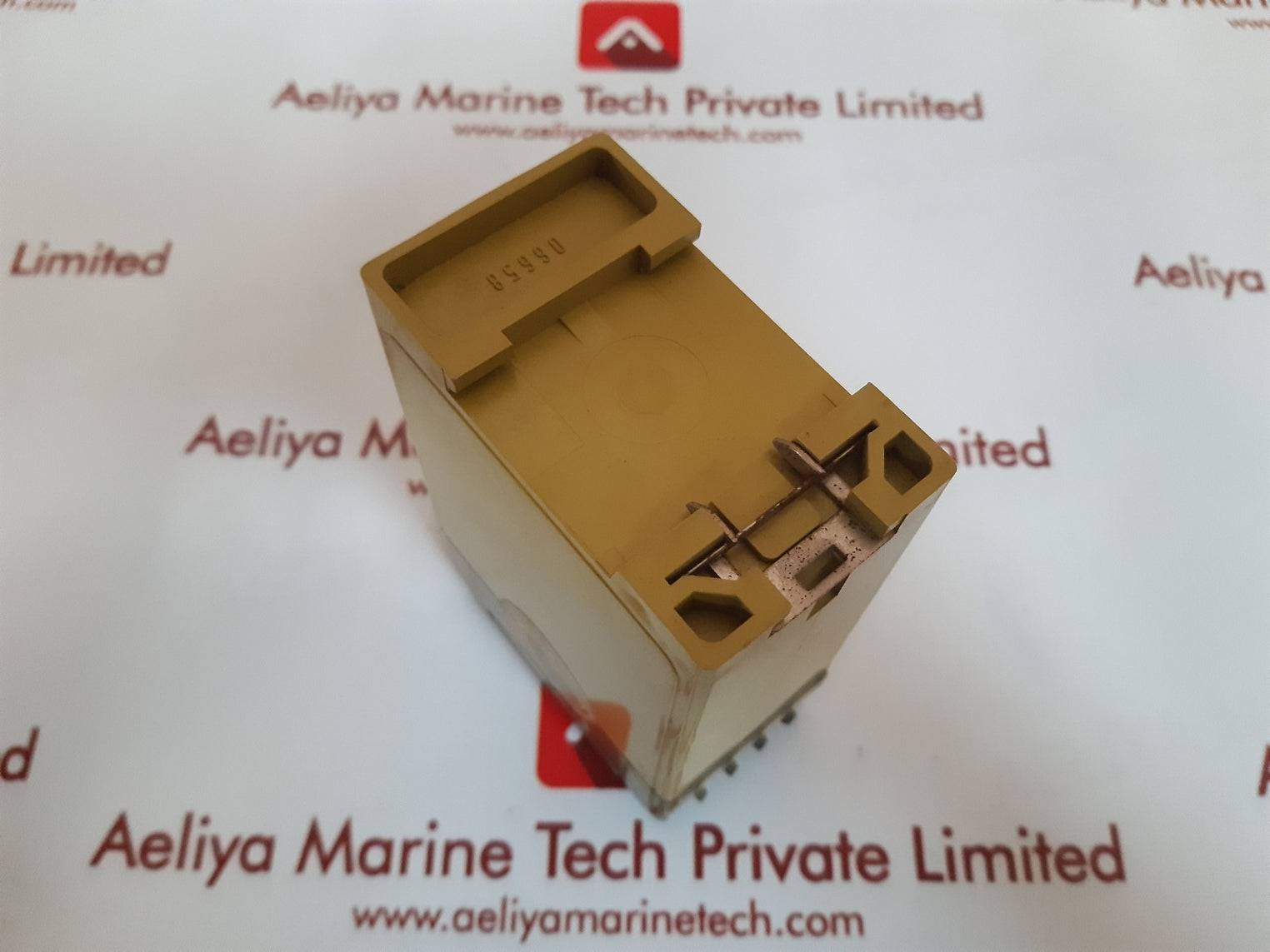 Pilz p1u-1nb voltage monitoring relay