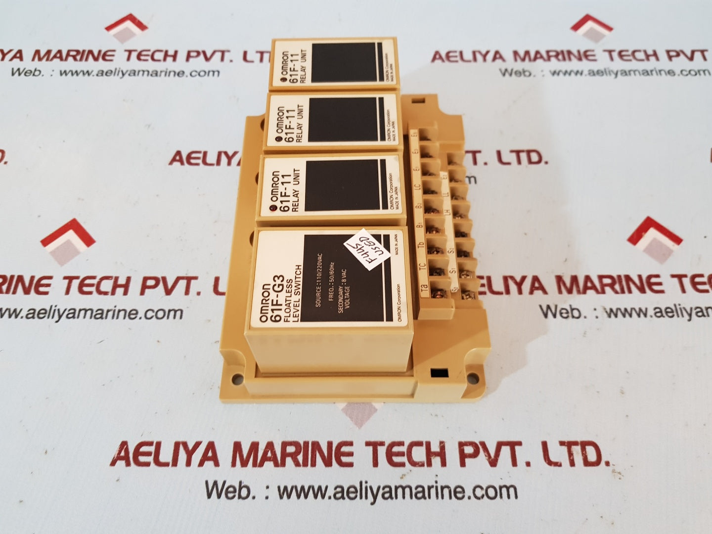 Omron 61f-g3 floatless level switch with 3 relay unit 61f-11