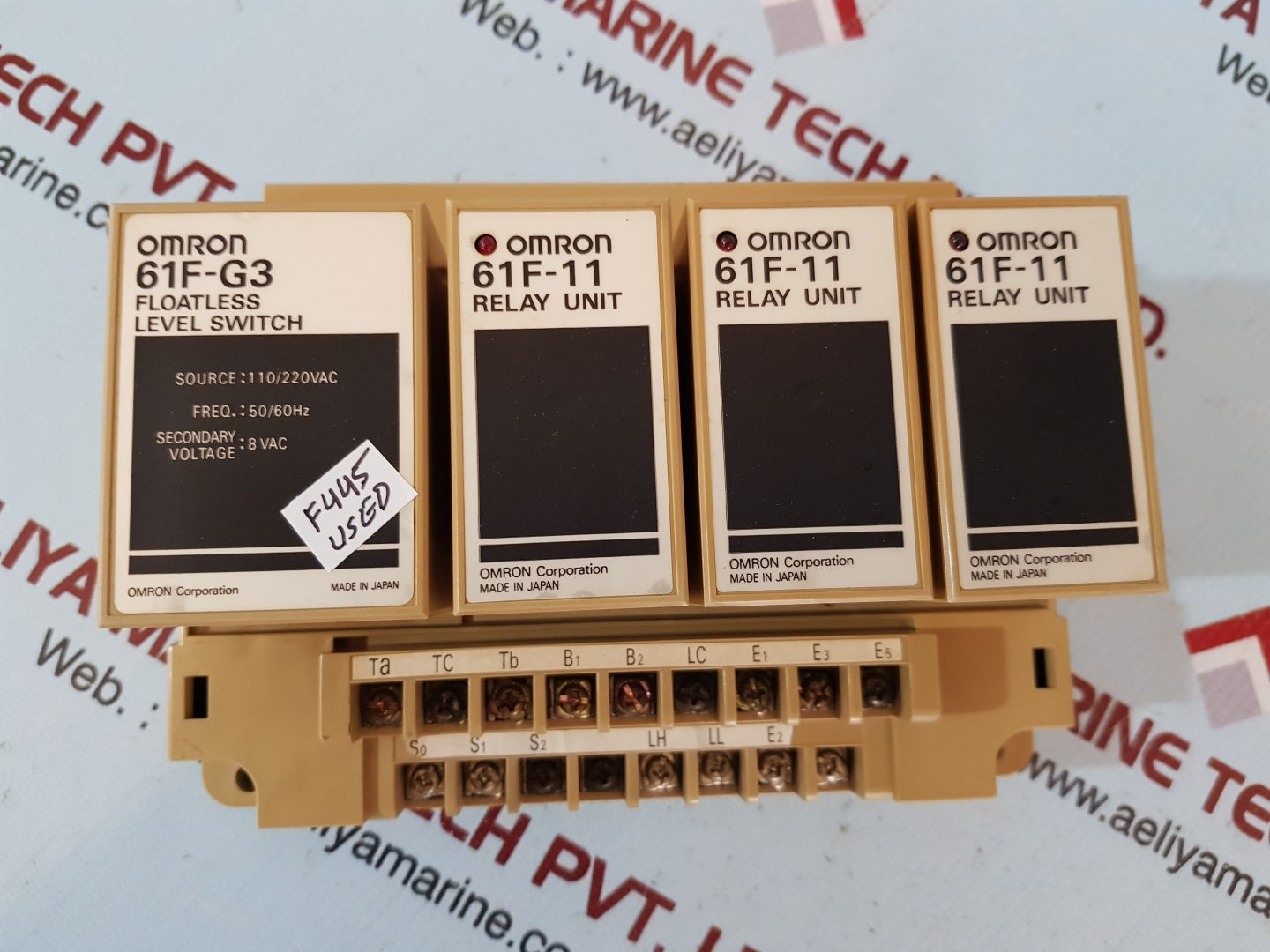 Omron 61f-g3 floatless level switch with 3 relay unit 61f-11