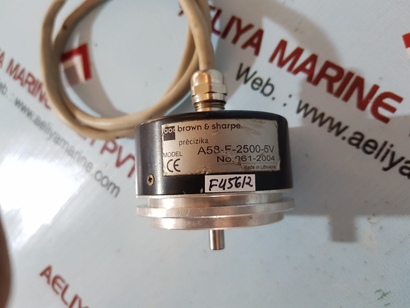 Brown & sharpe a58-f-2500-5v encoder