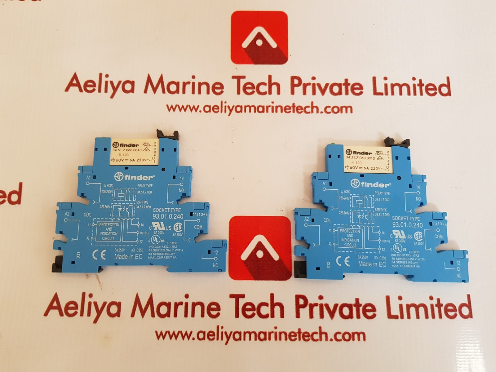 Finder 93.01.0.240 relay base