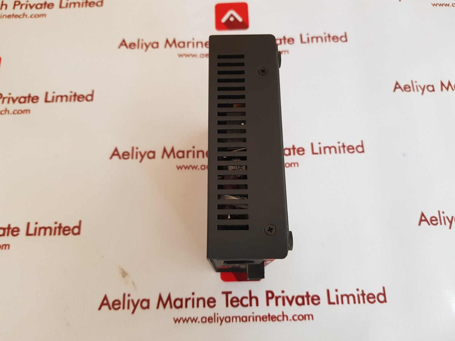 Imc networks mcbasic 10/100 fast ethernet media converter mm1300