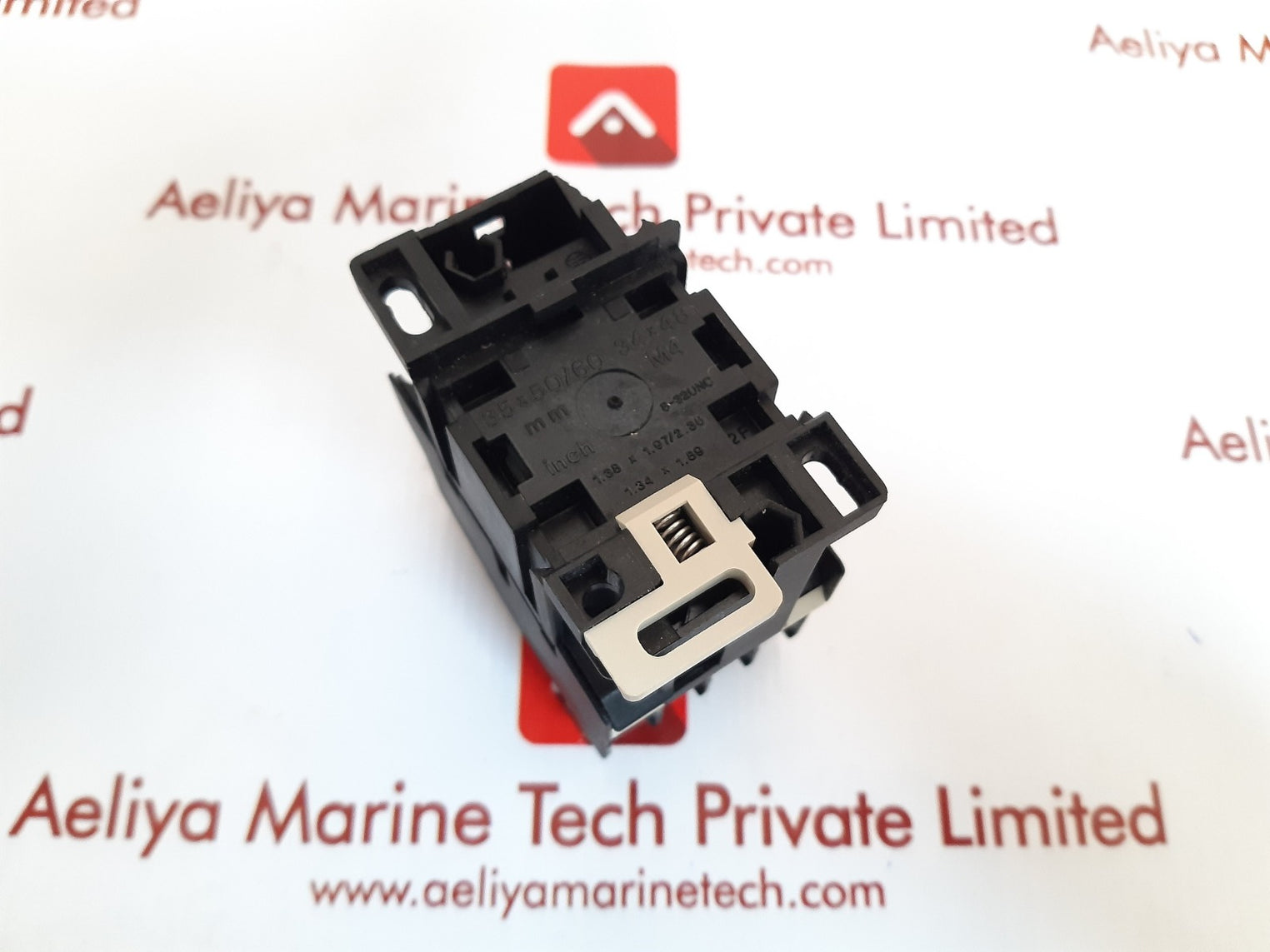 Telemecanique ca2 dn22 control relay 220-230v 50hz / 220-240v 60hz