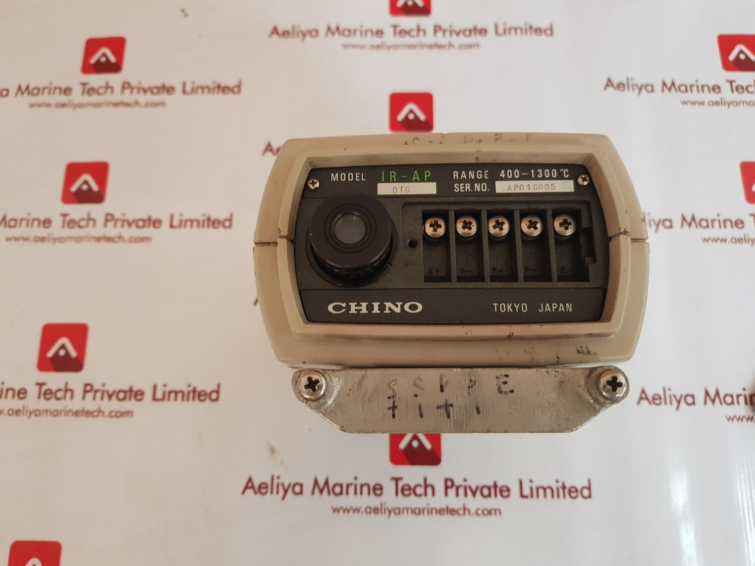 Chino ir-ap radiation thermometer