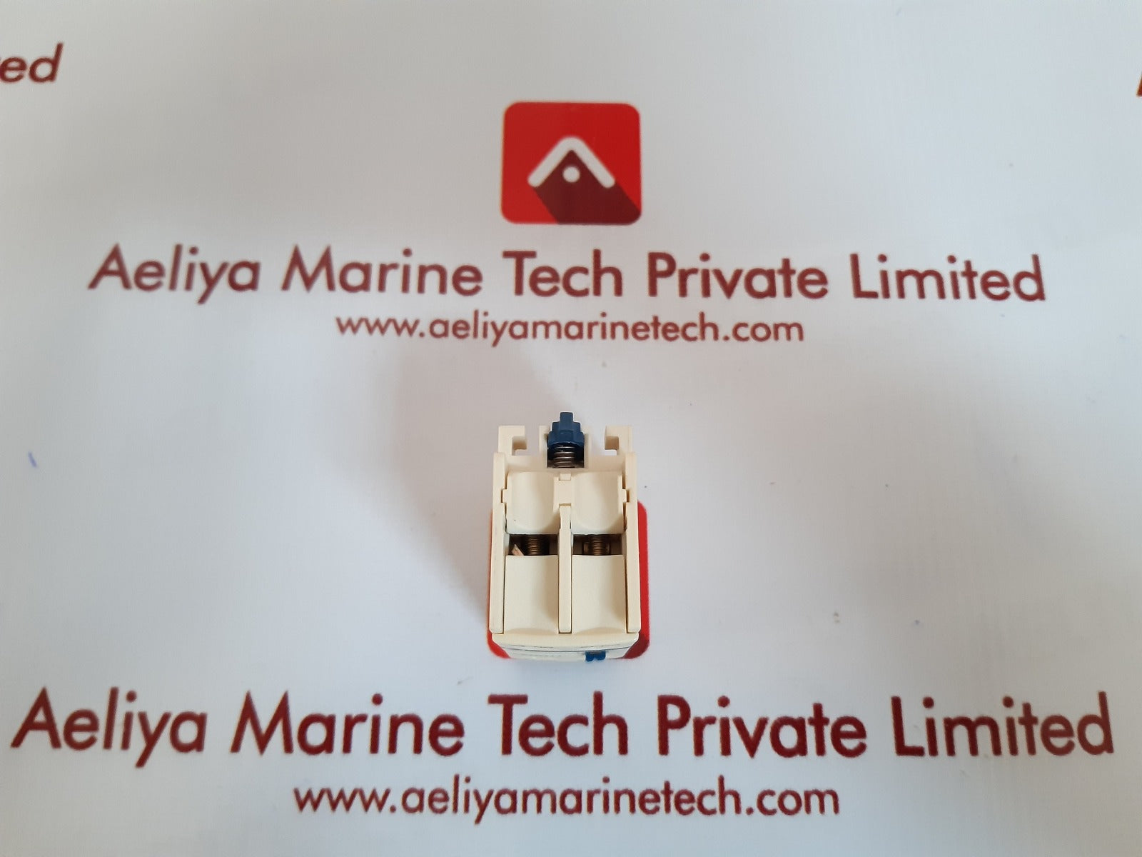 Telemecanique ladn11 auxiliary contact block