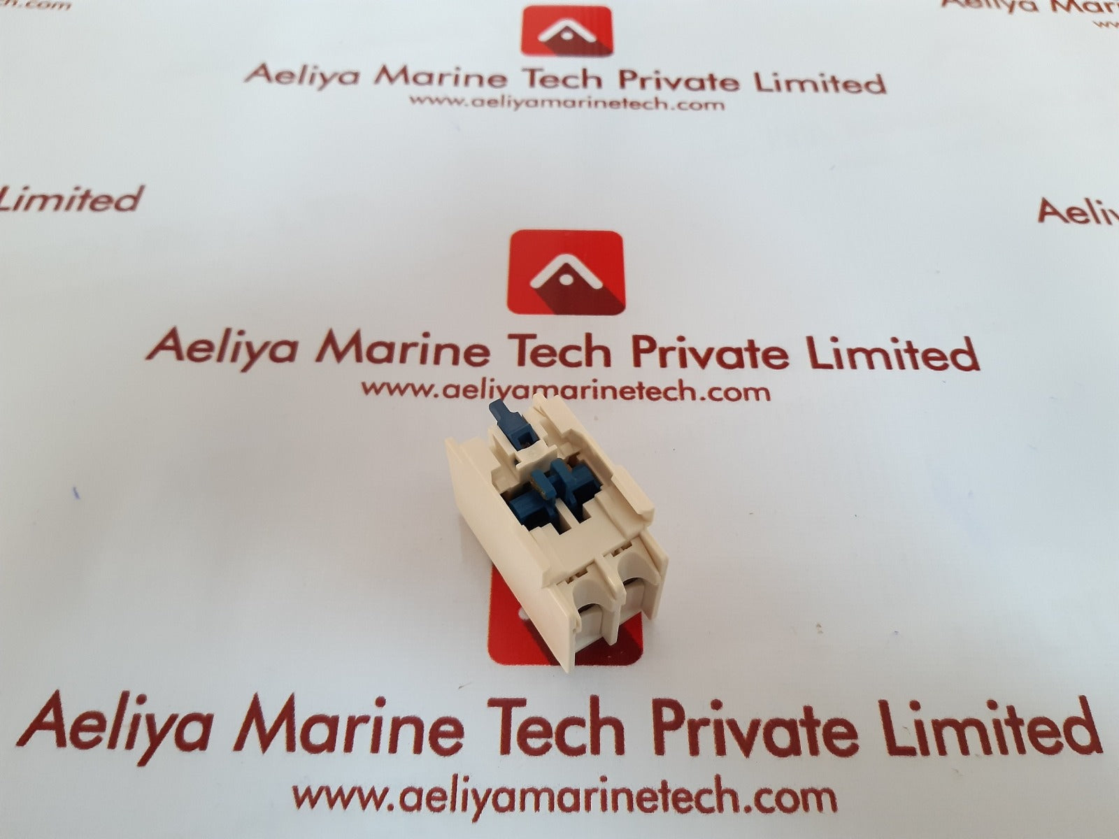 Telemecanique ladn11 auxiliary contact block