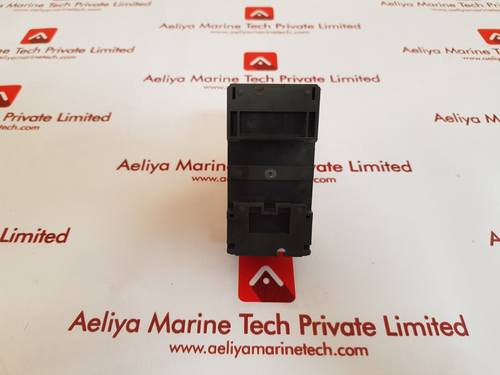 Telemecanique gv2-p 32/24-32 a motor circuit breaker