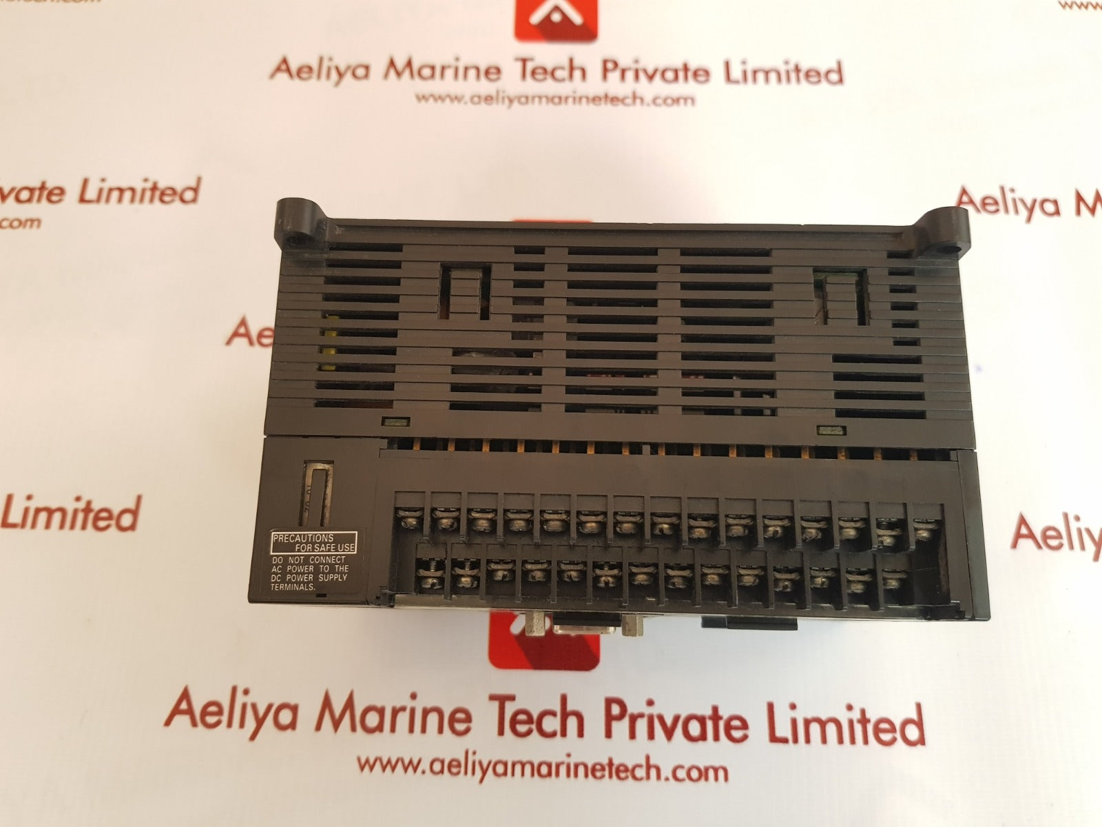 Omron cp1h-xa40dt-d programmable controller Used