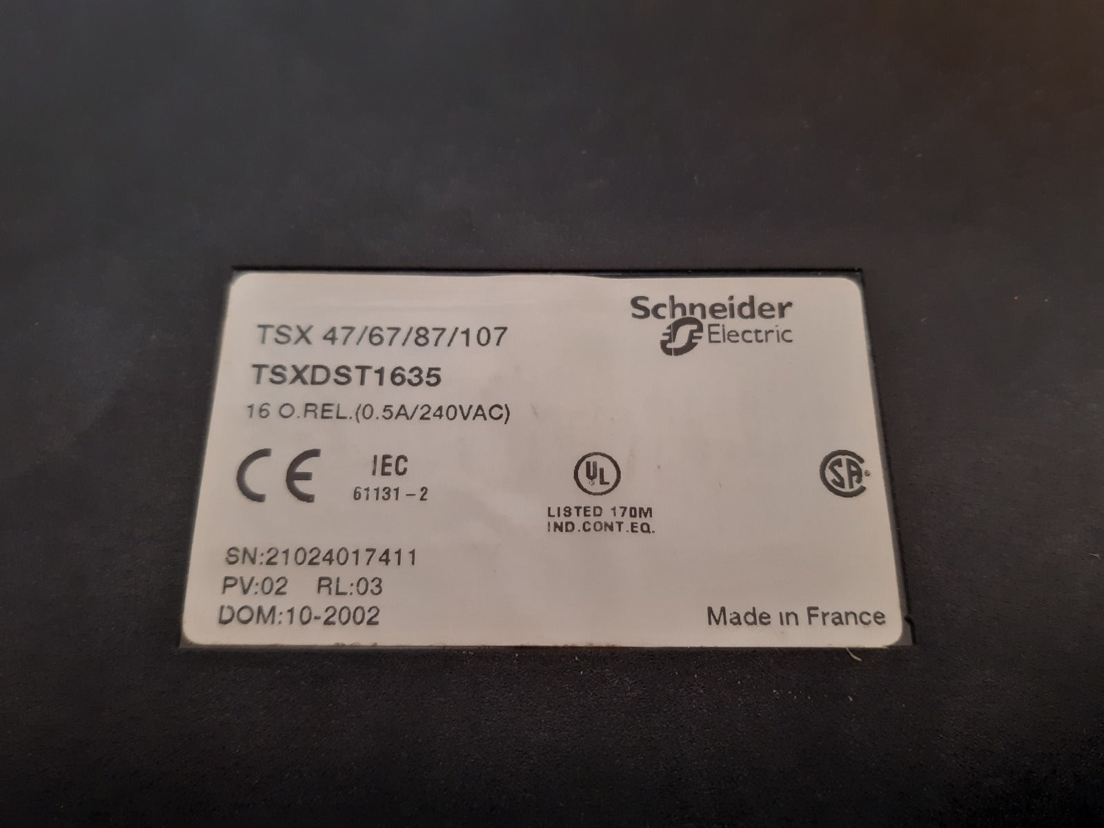 Schneider tsxdst1635 digital output module      