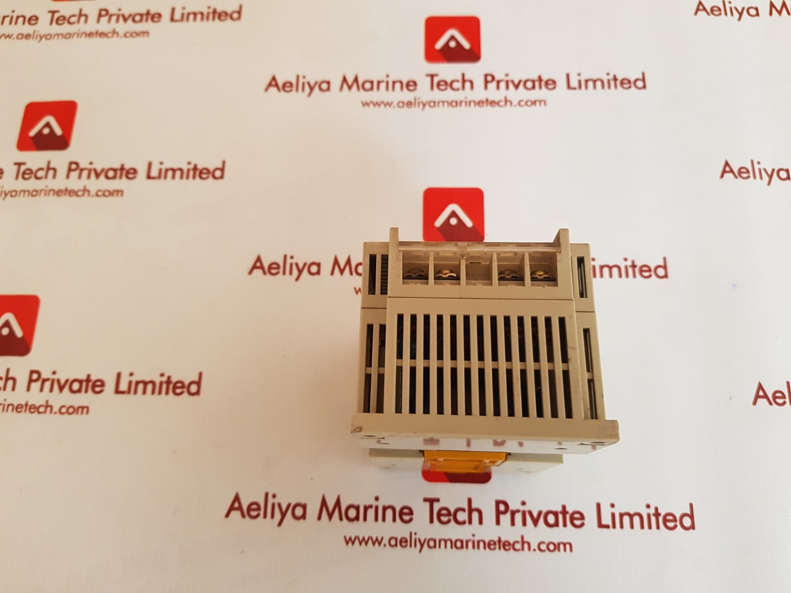 Omron s82v - 0324 power supply dc24v 1.3a