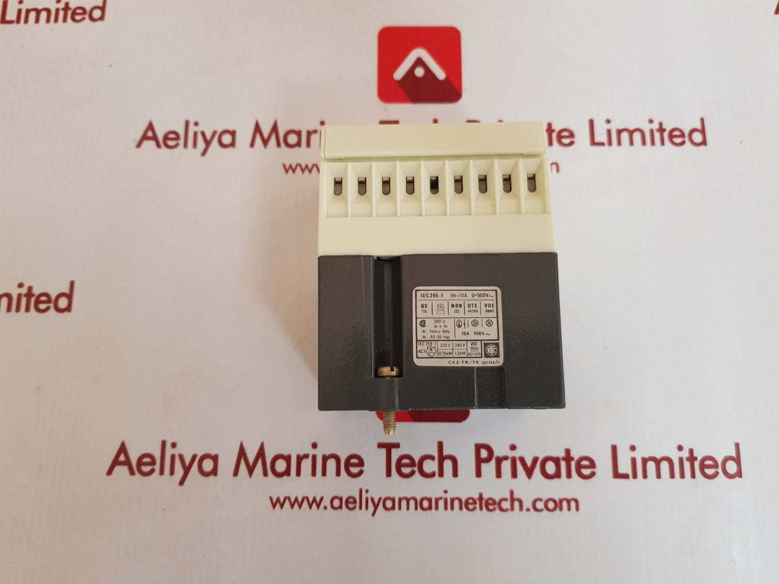 Telemecanique ca2-fn 262 control relay 24v dc 