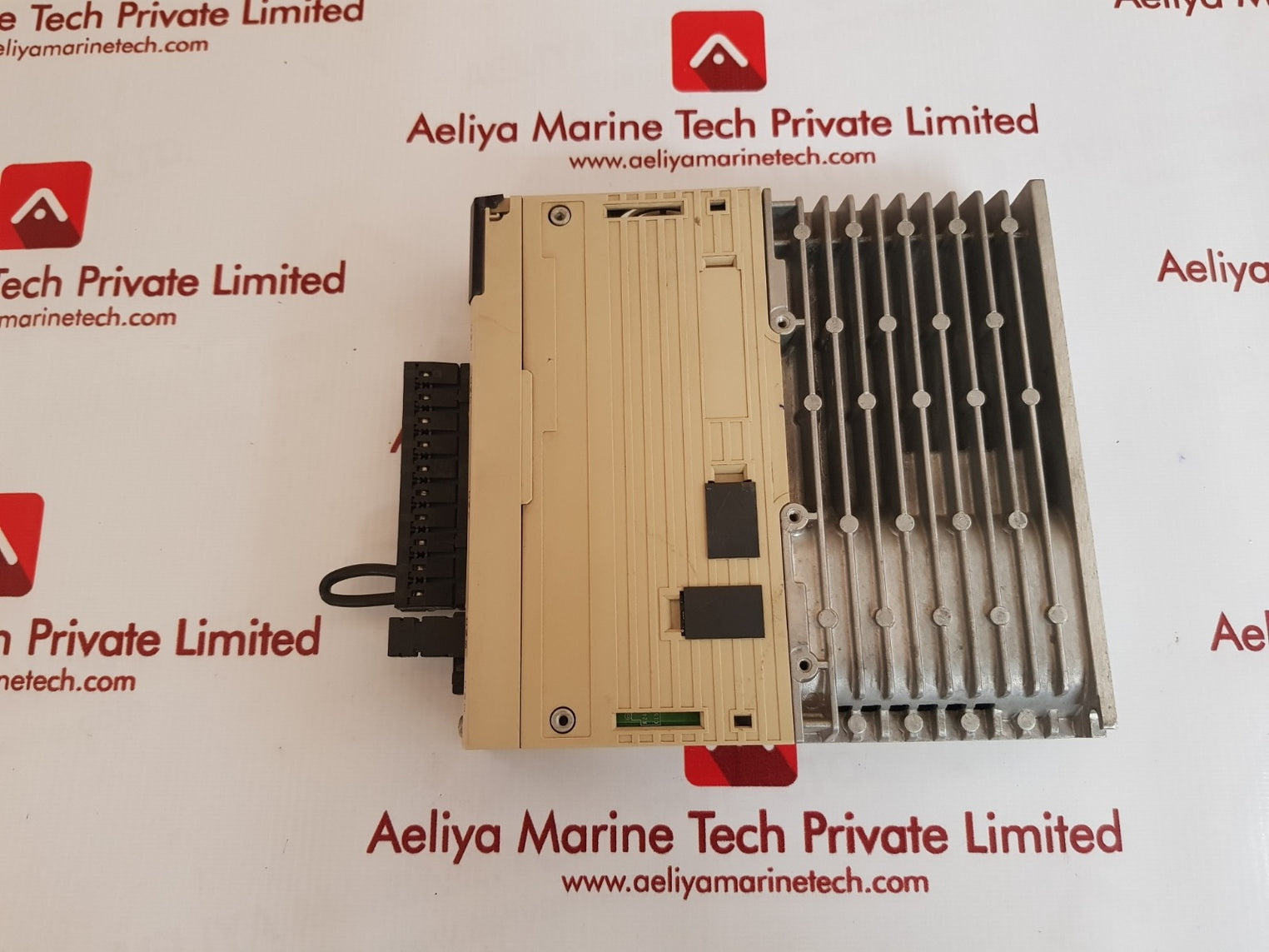Yaskawa sgdv-2r8a01a servo driver
