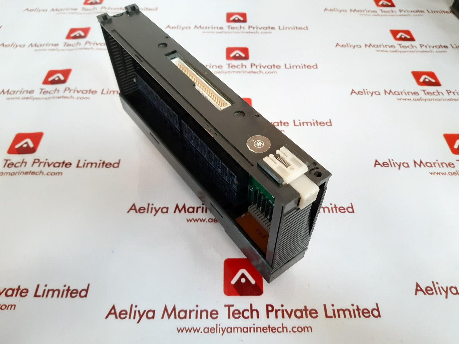 Mitsubishi ay13 relay output module