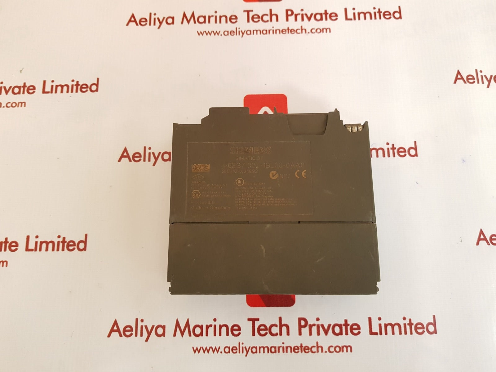 Siemens 6es7 322-1bl00-0aa0 output module e-stand:8