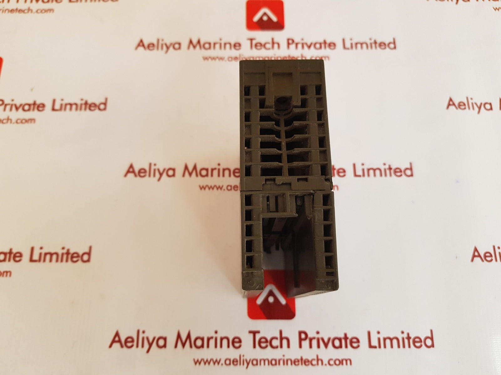 Siemens 6es7 322-1bl00-0aa0 output module e-stand:8