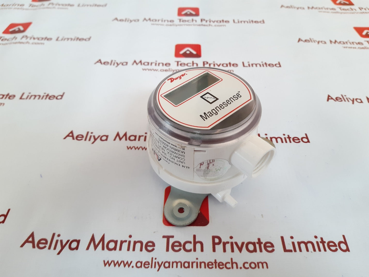 Dwyer ms-311 magnesense digital pressure transmitter gauge