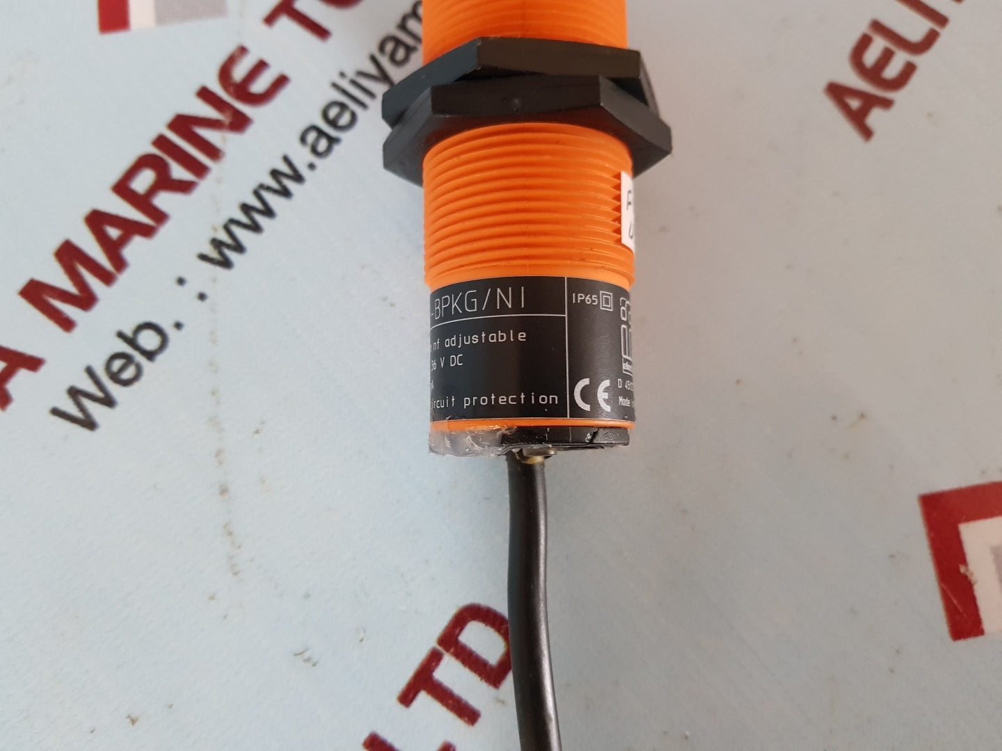 Efector ki 5002 ki-3015-bpkg/ni capacitive sensor