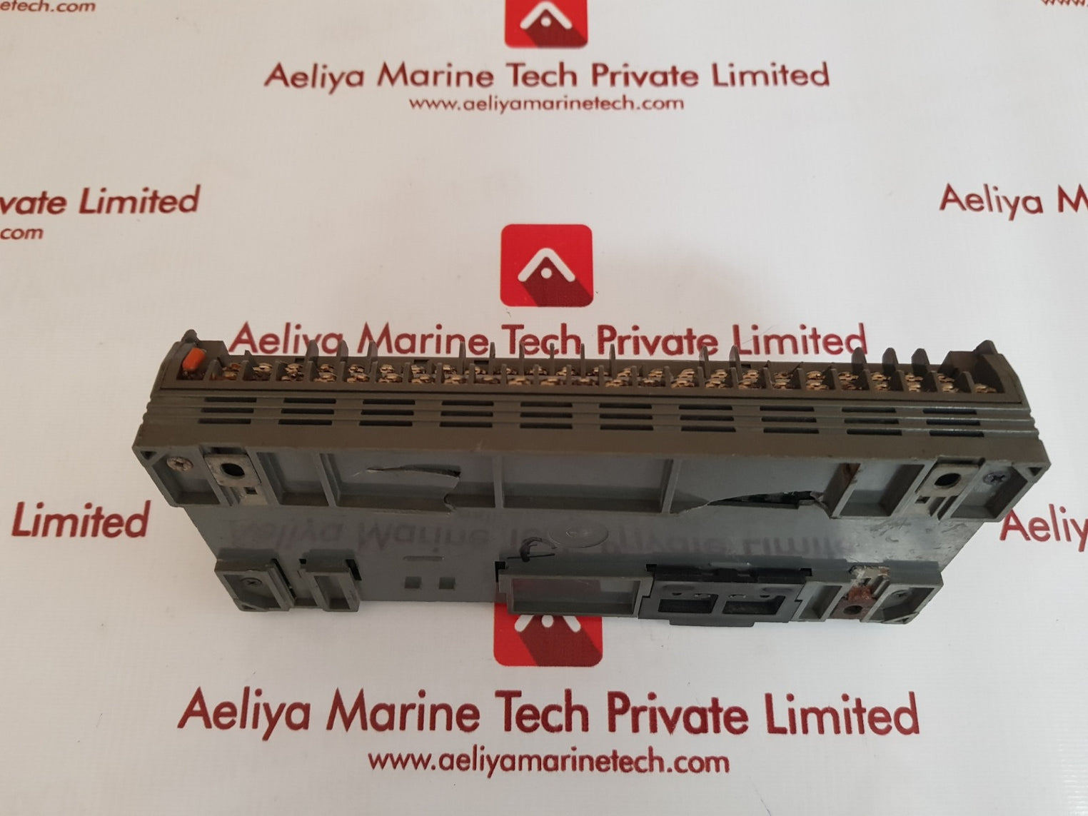 Keyence kv-80t programmable controller 