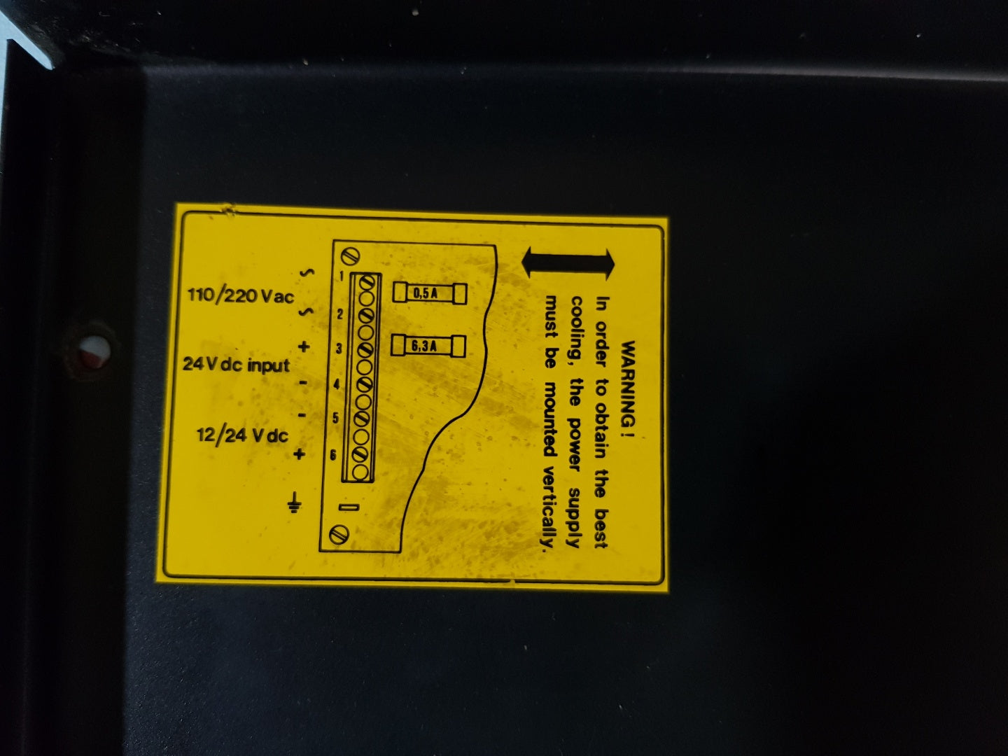Shipmate rs 220/12 switching power supply