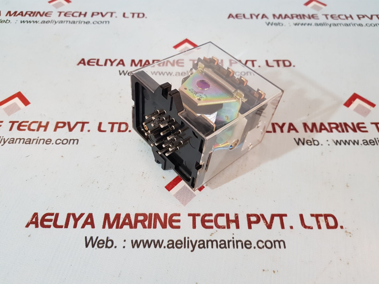 Omron Mm4Xp Power Relay 100/110Vac 50/60Hz