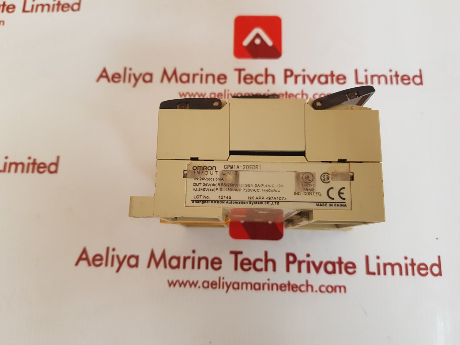 Omron cpm1a - 20edr1 input/output unit