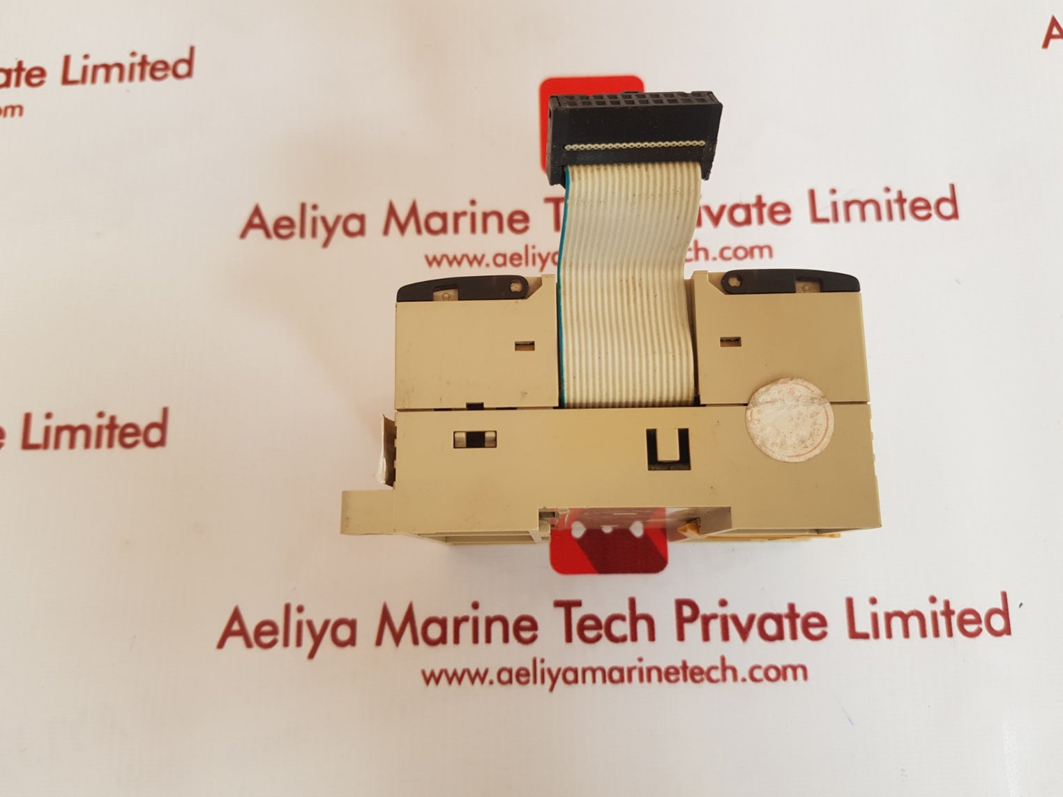 Omron cpm1a - 20edr1 input/output unit