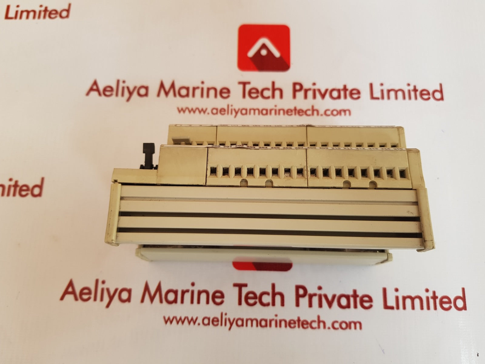 Telemecanique abe7 h16r21 terminal block