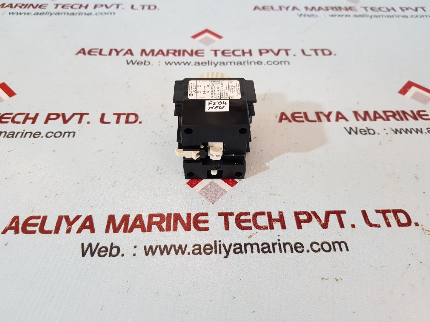 Telemecanique la2d22 time delay block 0,1 - 30s