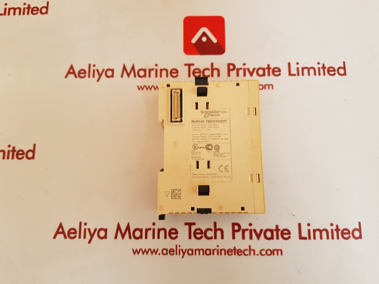 Schneider tm2avo2ht analog module 