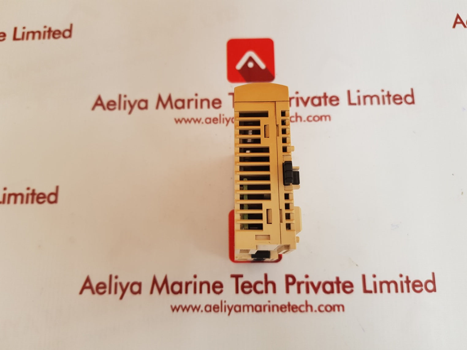 Schneider tm2ami8ht plc analog module