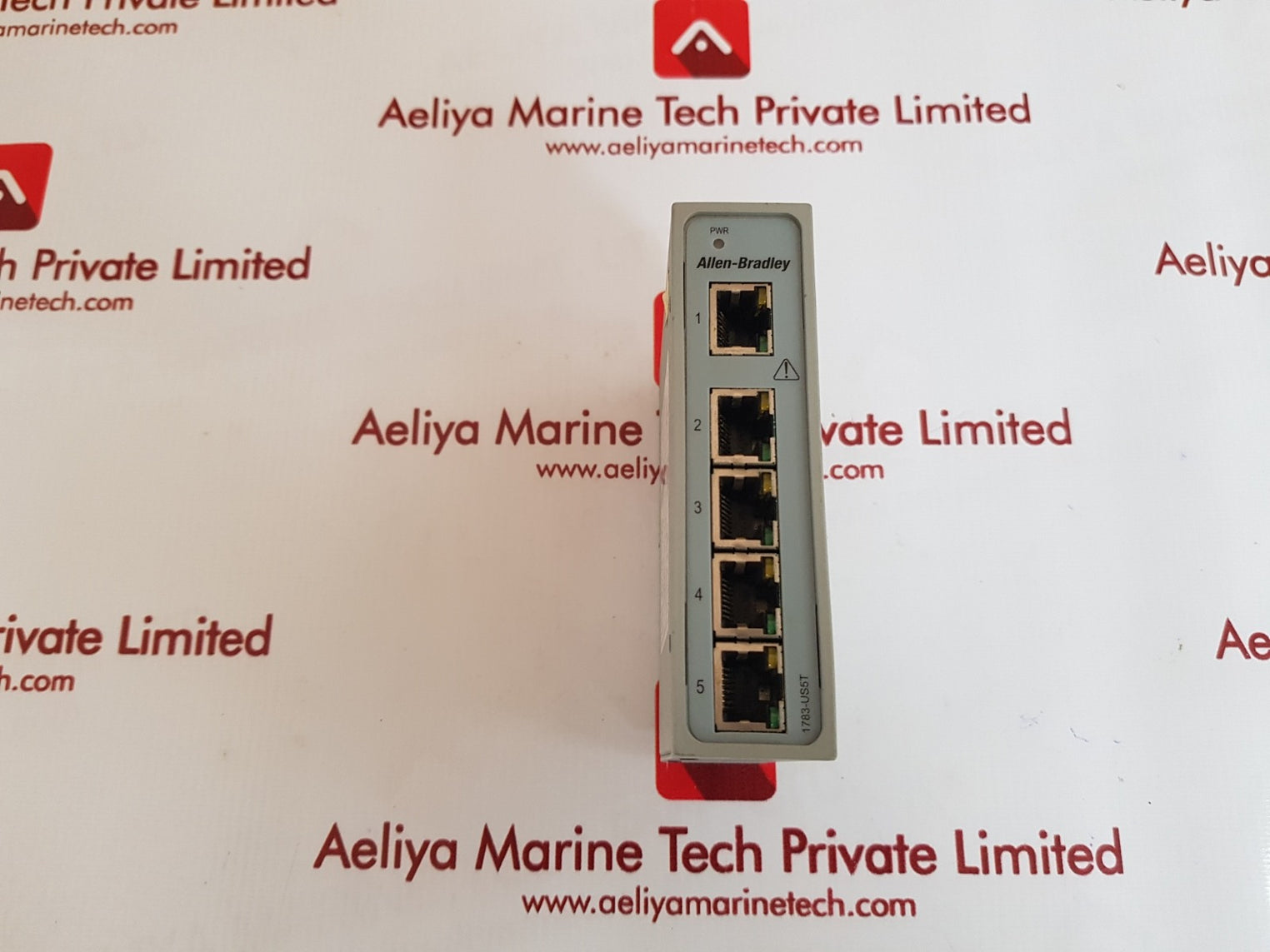 Allen-bradley  1783-us5t stratix-2000 ethernet switch