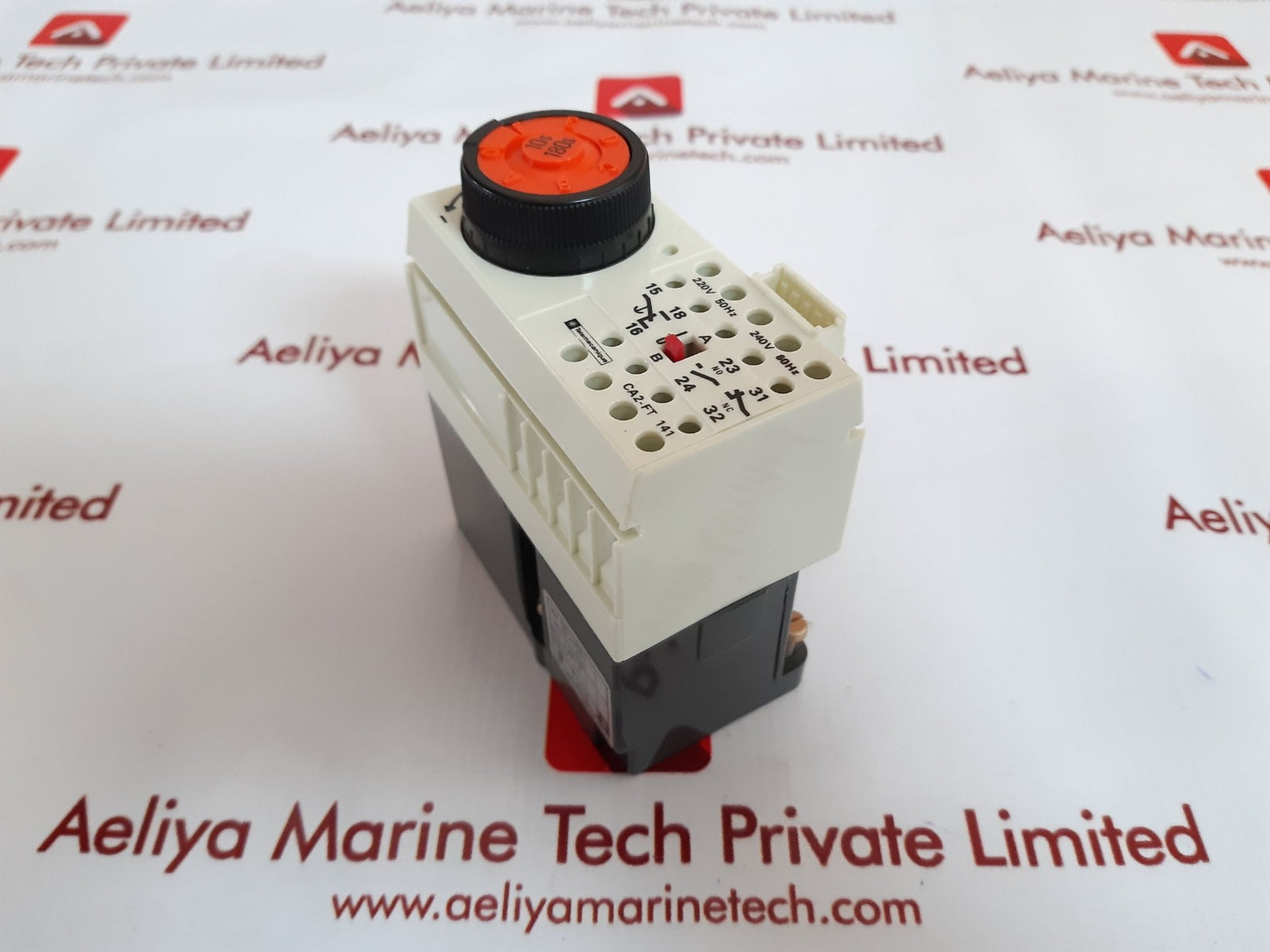 Telemecanique ca2 - ft 141 time relay 220v 50hz 240v 60hz