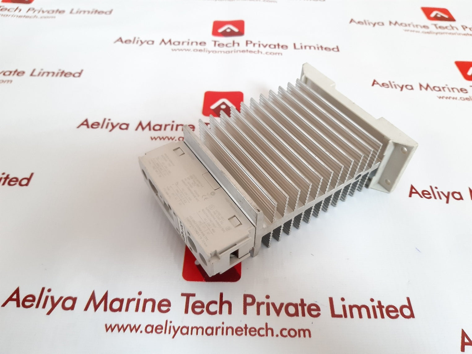 Siemens 3rf2330 - 1aa44 solid-state contactor 