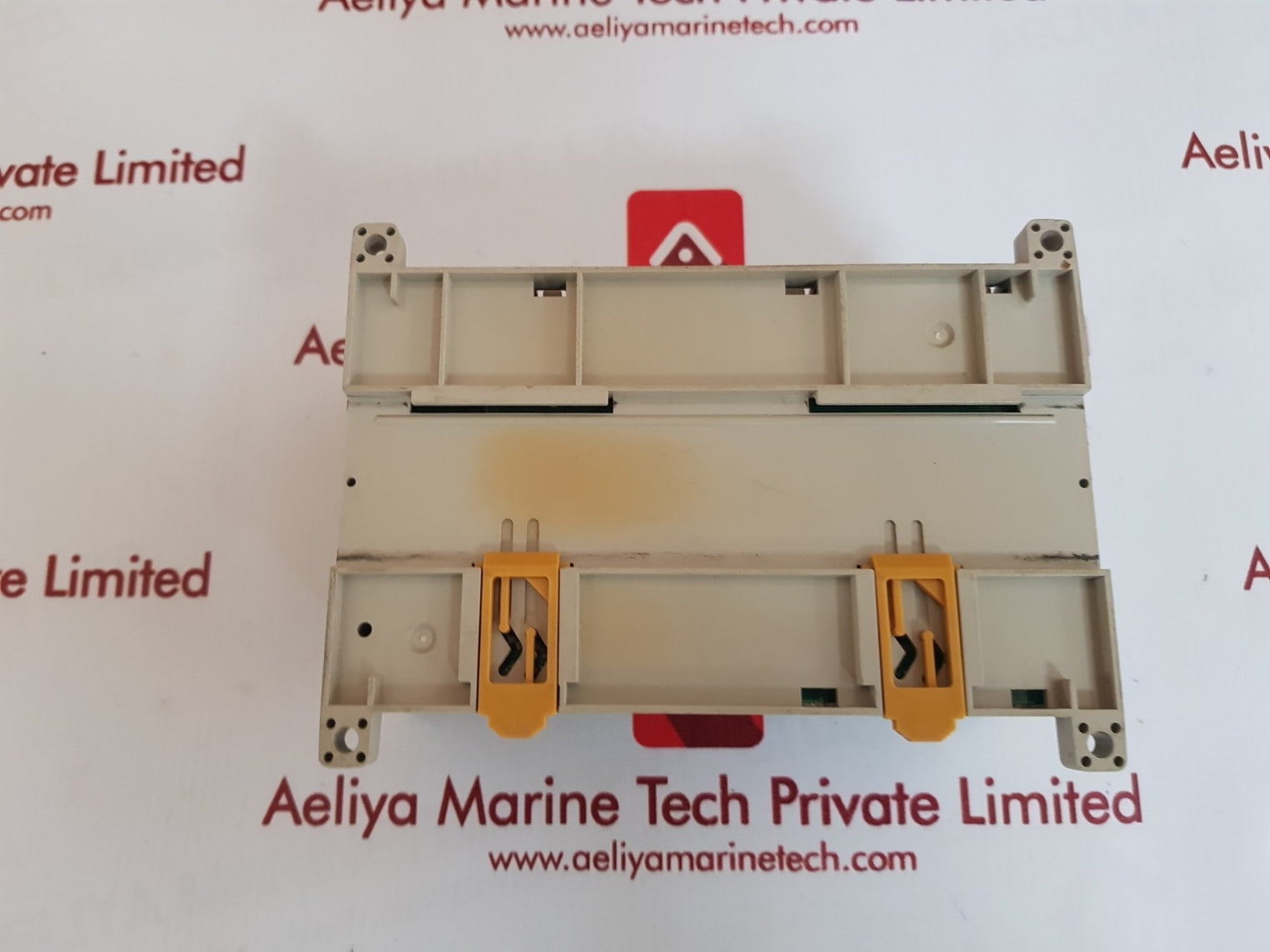 Omron cpm1a-40cdr-a-v1 programmable controller