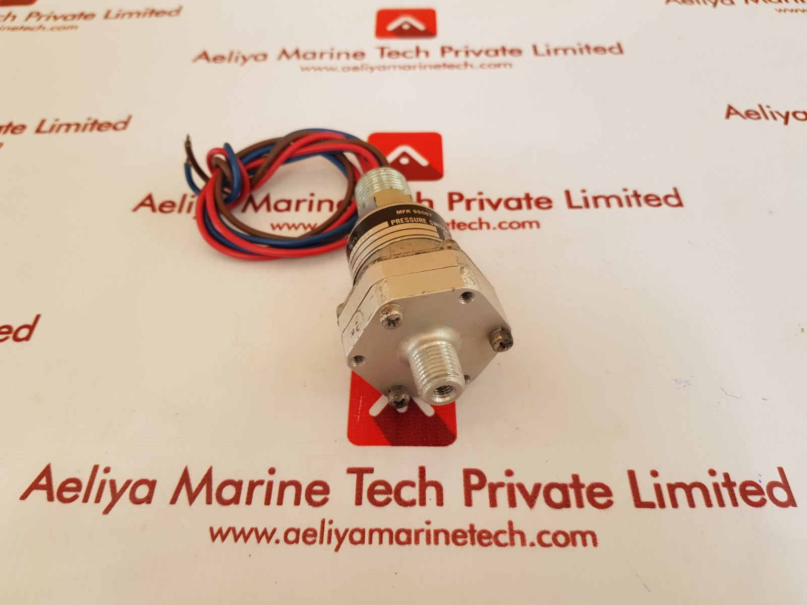 Itt neo-dyn 115p1c3-2006 pressure switch
