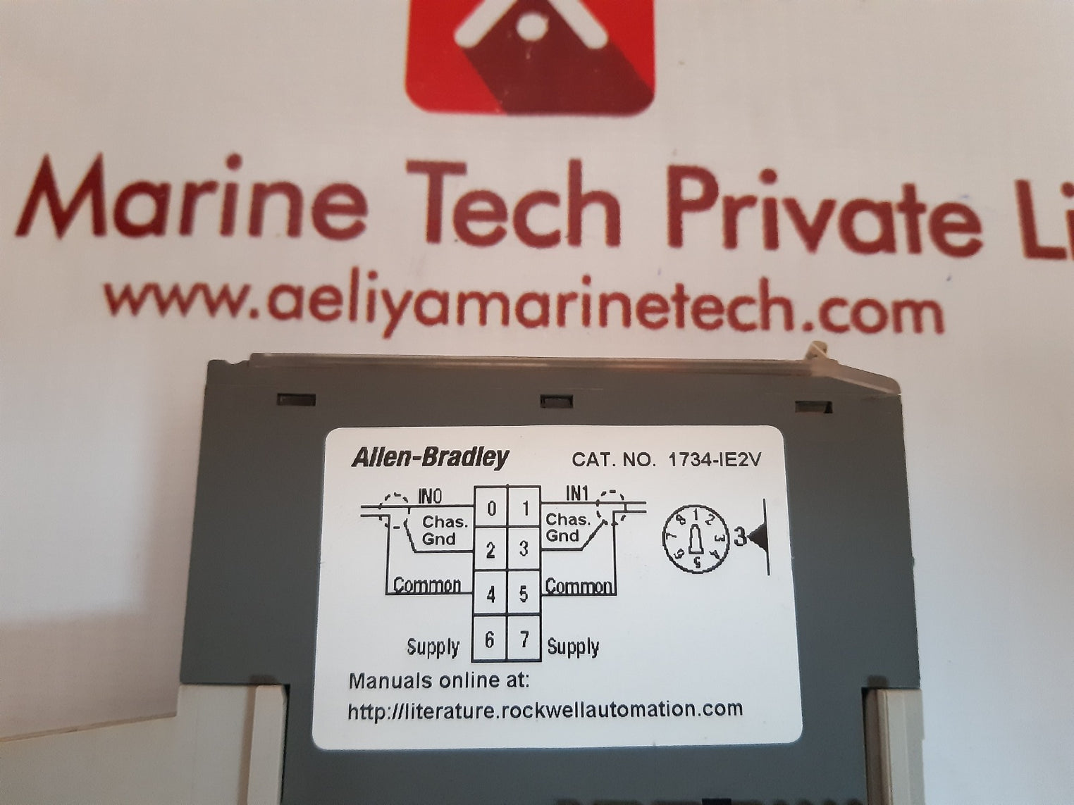 Allen-bradley 1734-ie2v ser.c input module with 1734-mb ser.a mounting base 