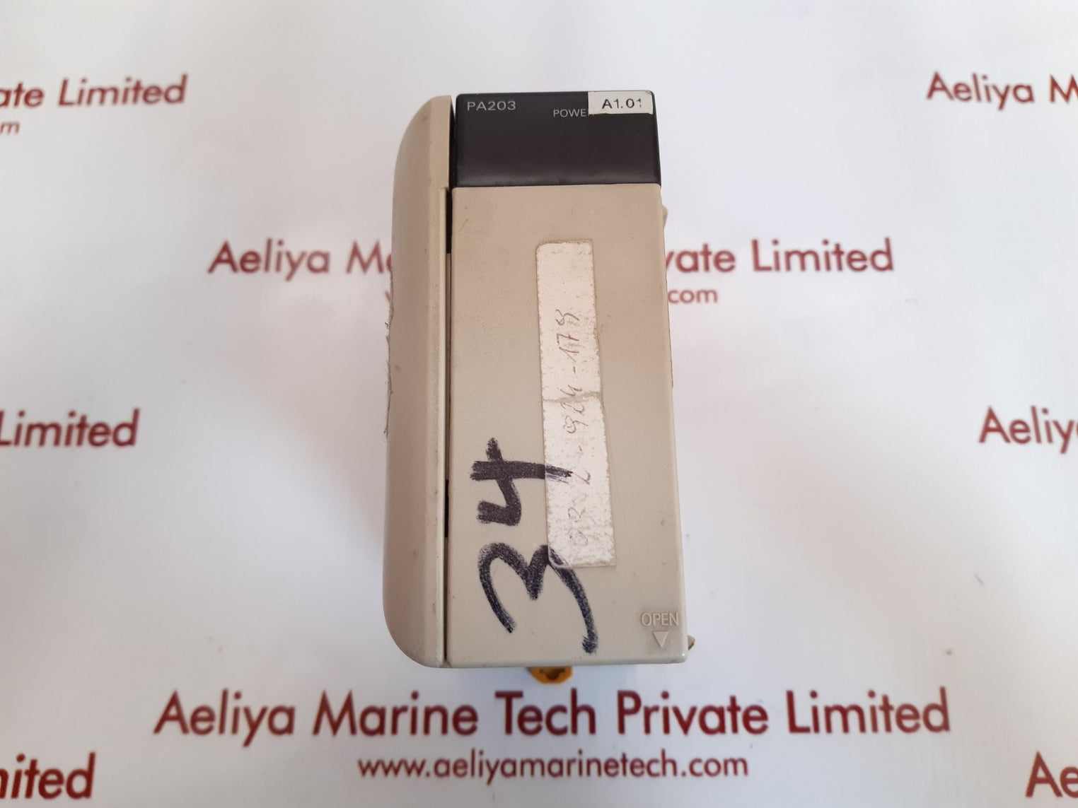 Omron cqm1 - pa203 power supply unit 100 - 240vac