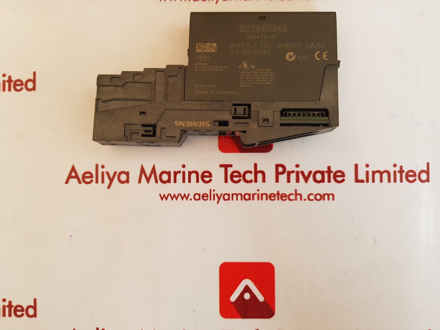 Siemens simatic s7 6es7 132-4hb00-0ab0 output module 