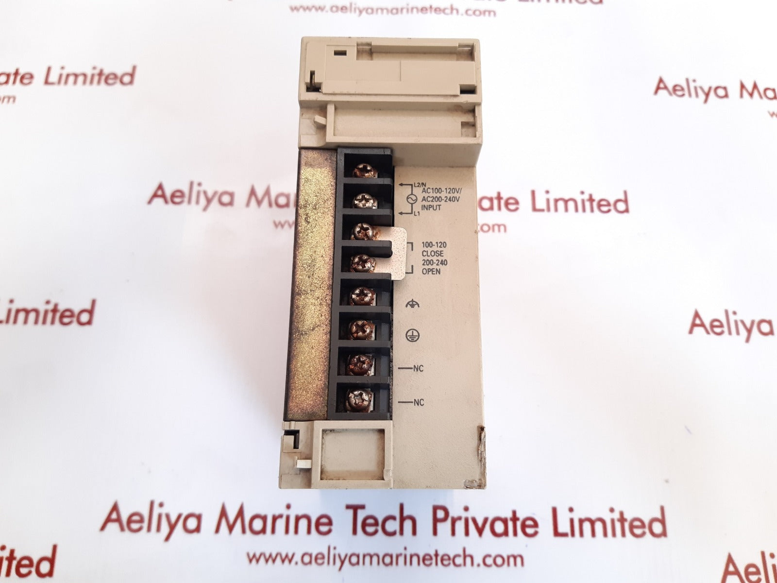 Omron c200hw-pa204 power supply unit 240v