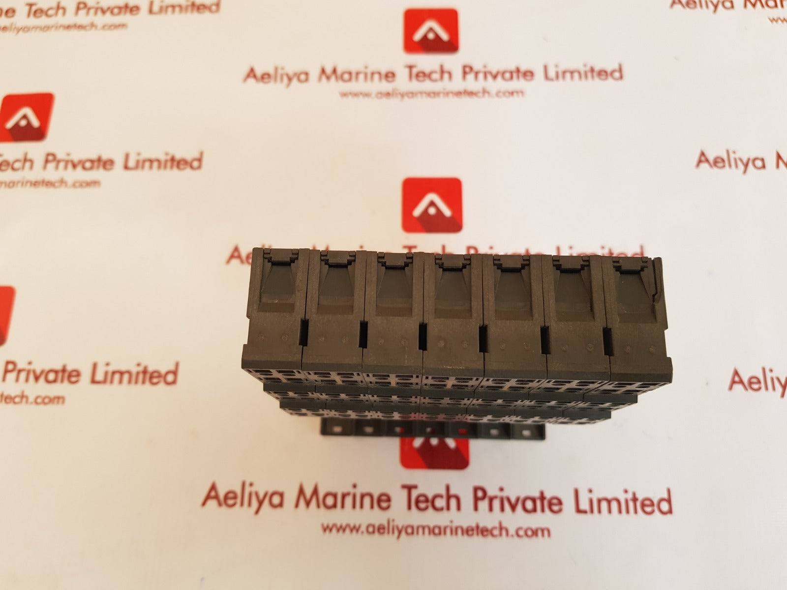 Siemens 6es7 193-4ca40-0aa0 terminal module 