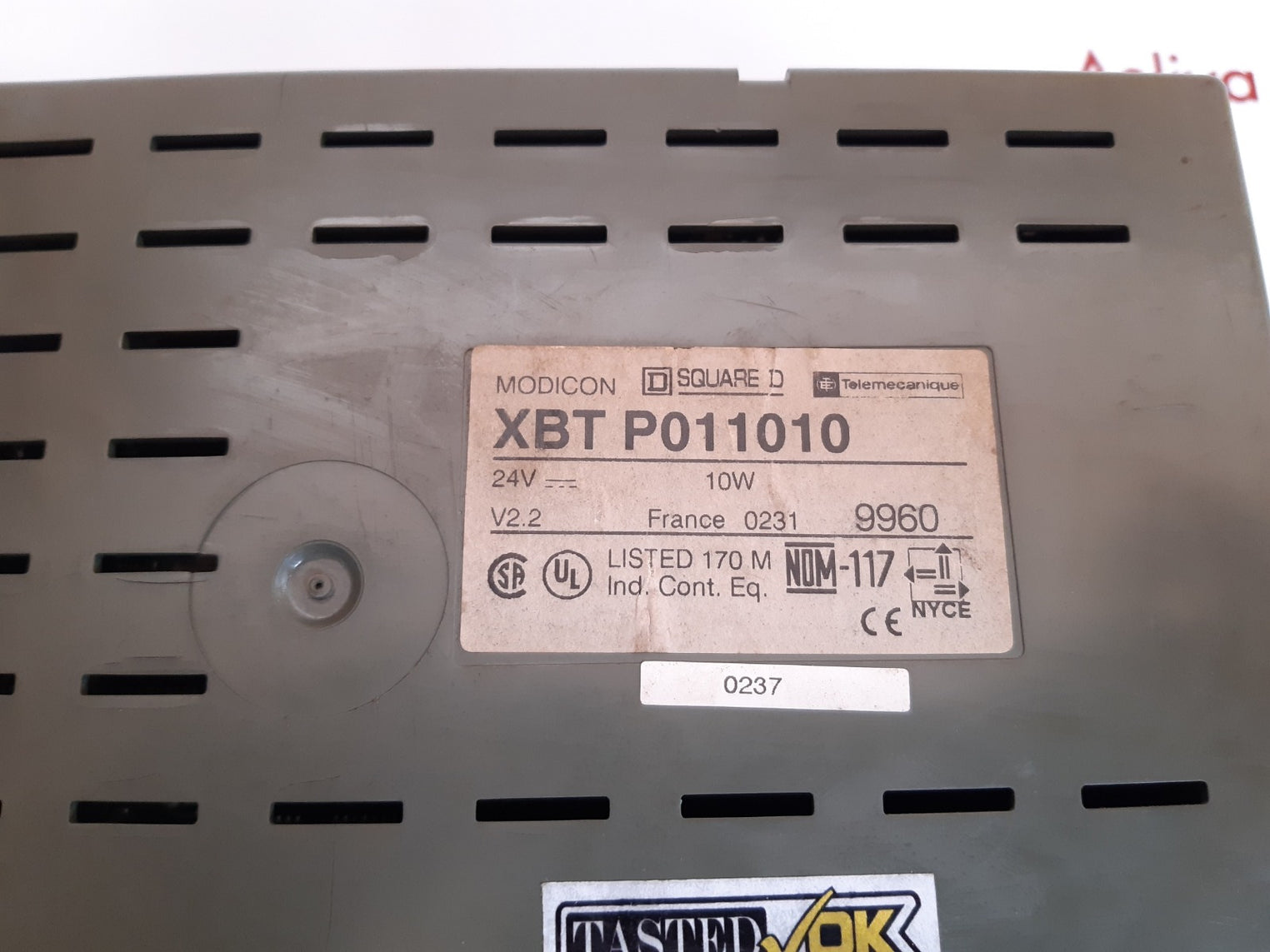 Telemecanique modicon magelis xbt p011010  control panel