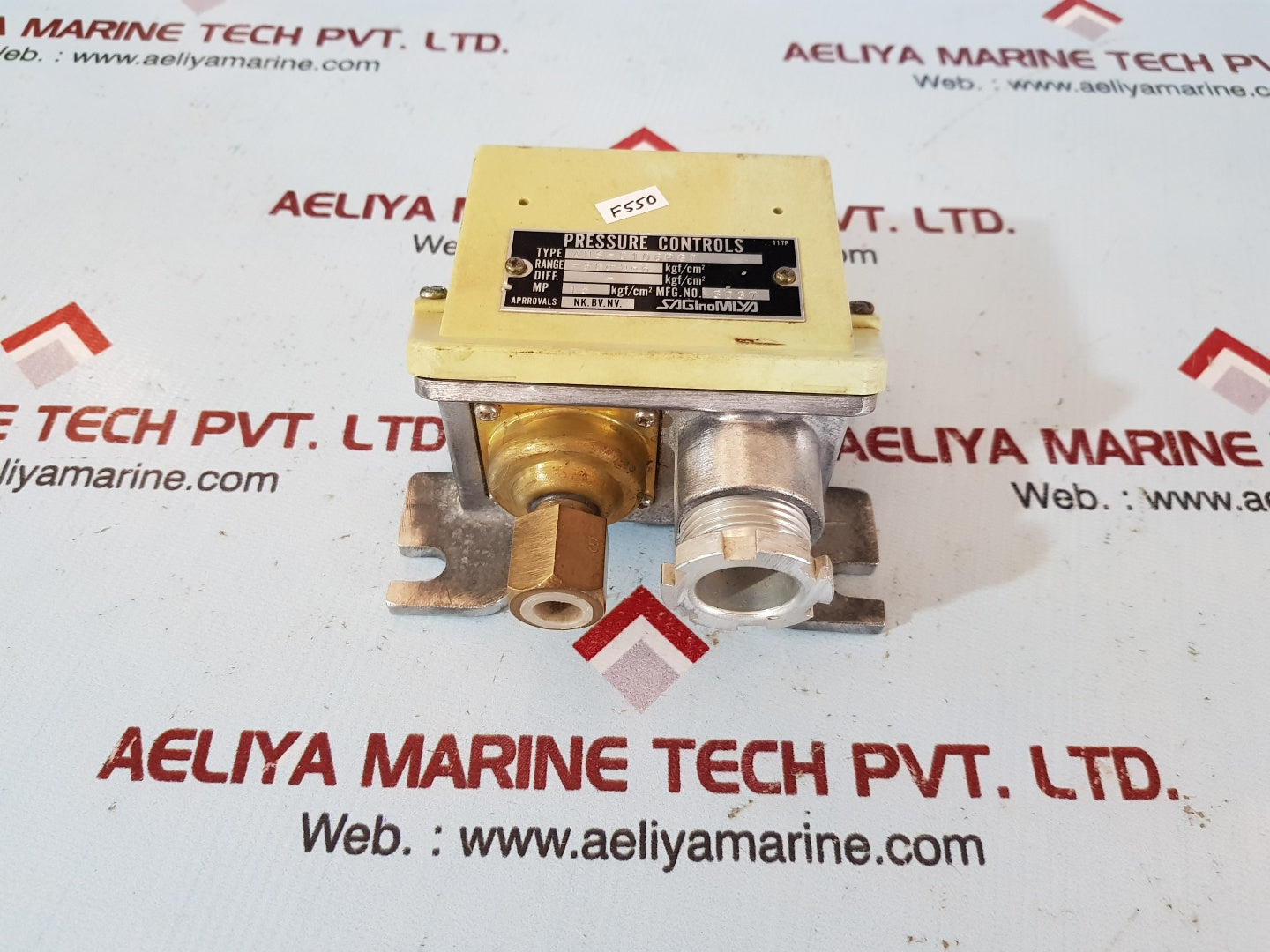 Saginomiya Ans-c106Pg1 Pressure Control Switch 15 Kgf/Cm2
