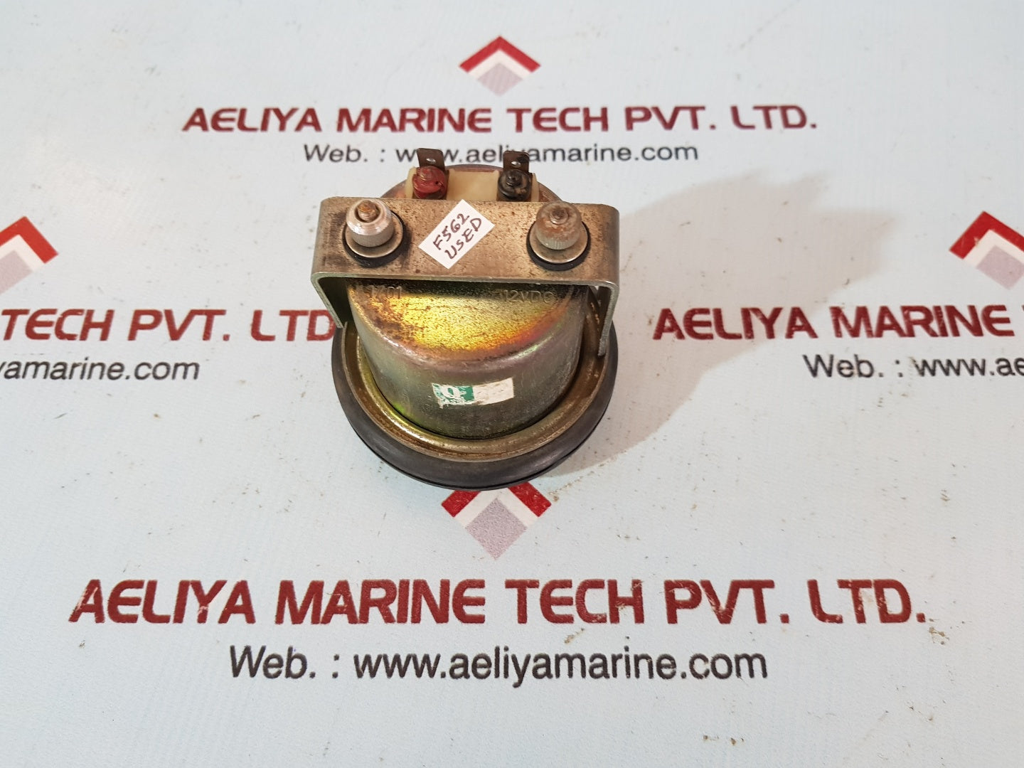 Yenkay 12v electronic houe meter